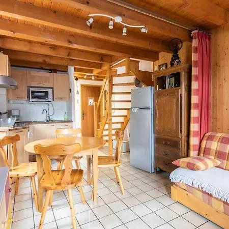 Paradiski - Flat With Mountain Views Apartman